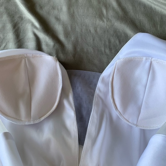 White Azazie mermaid stretch crepe chapel train wedding dress size 8 - Picture 12 of 15